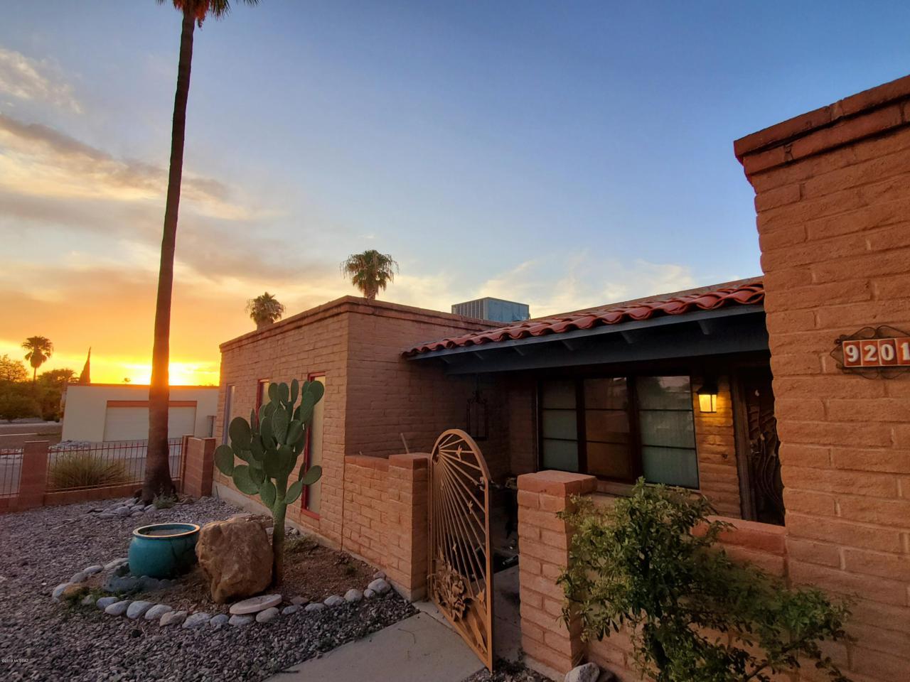 9201 Visco Place - Photo 1