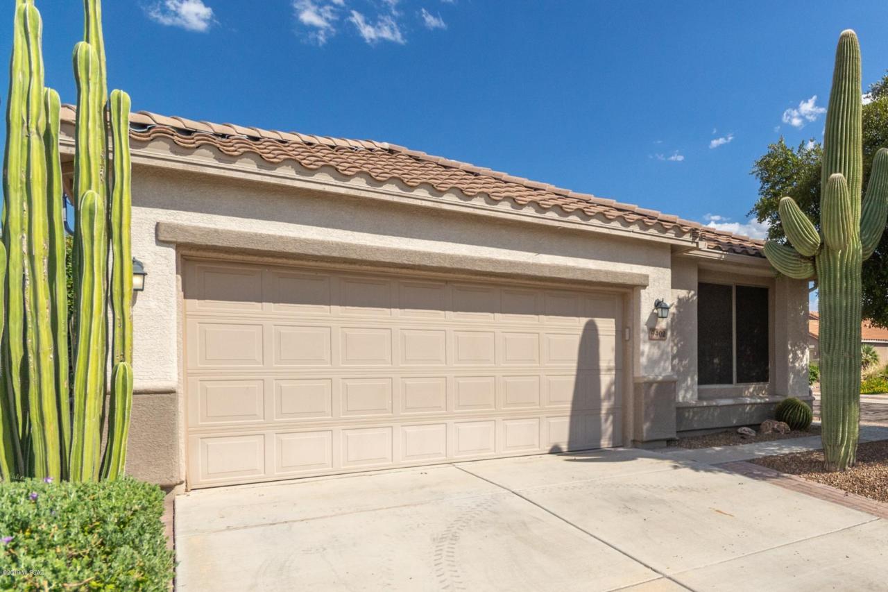 9402 Dancing Gecko Place - Photo 1