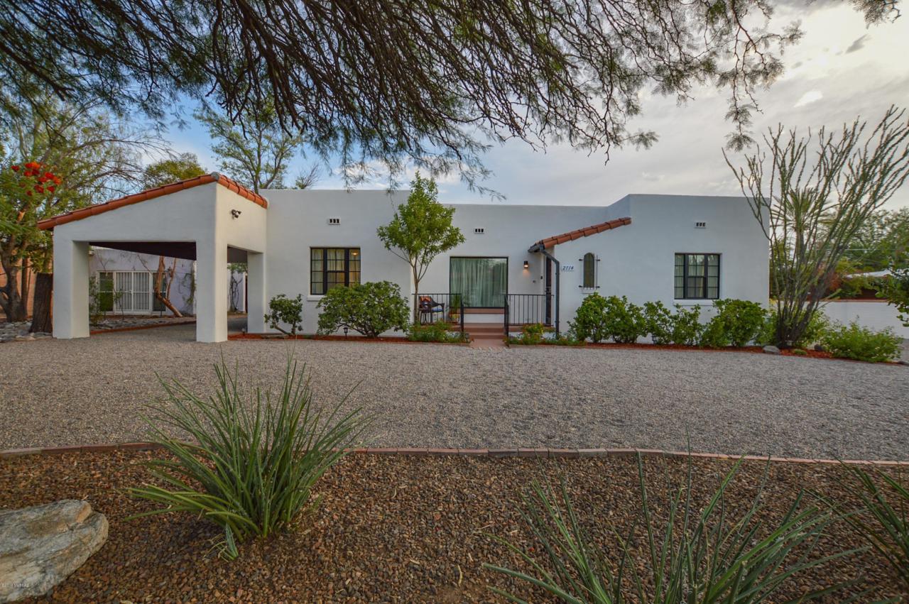 2714 10Th Street - Photo 1