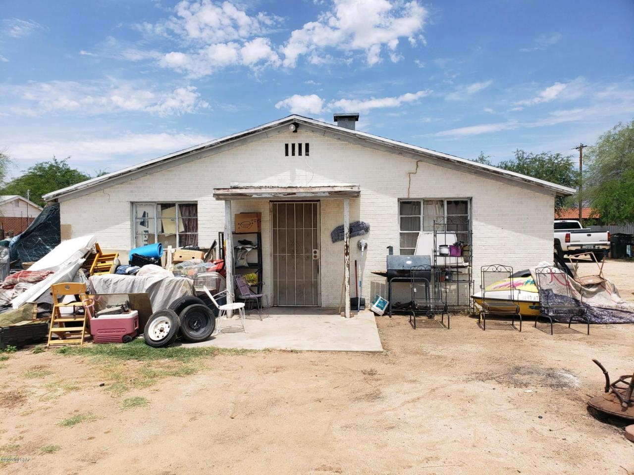 526 Laguna Street - Photo 1
