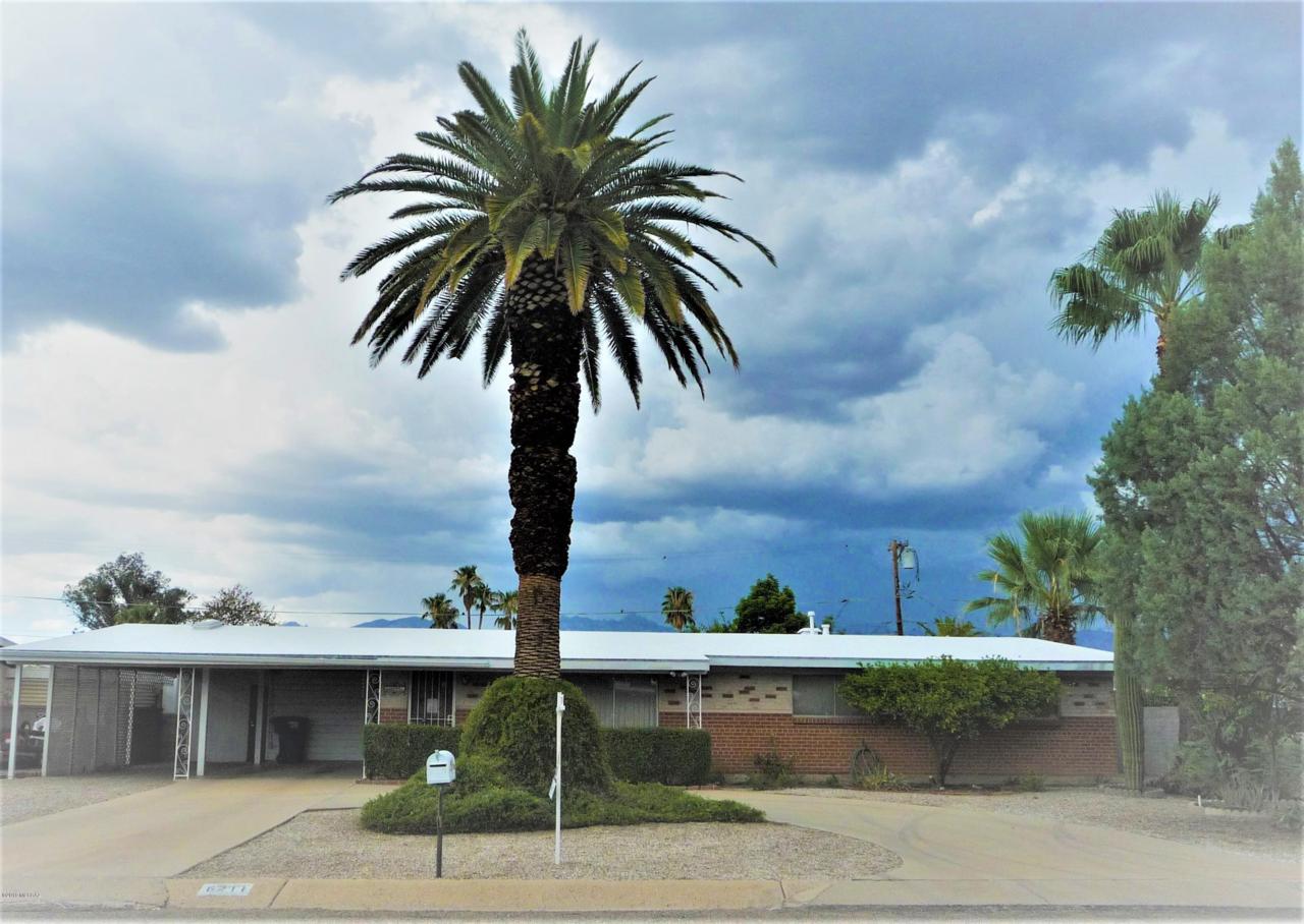 6211 18th Street - Photo 1