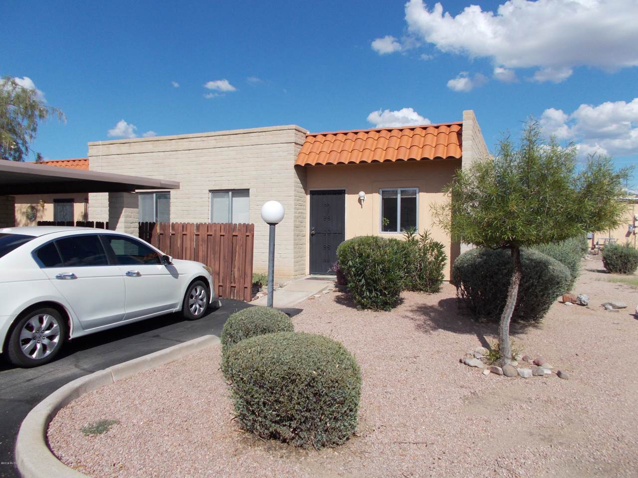 899 Pantano Parkway - Photo 1