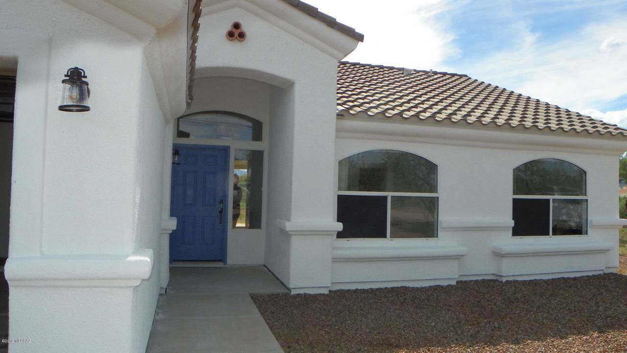 1731 Circulo Alameda - Photo 1