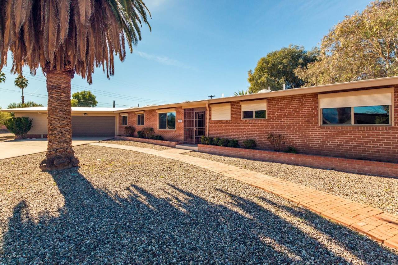 2301 Sonoita Avenue - Photo 1