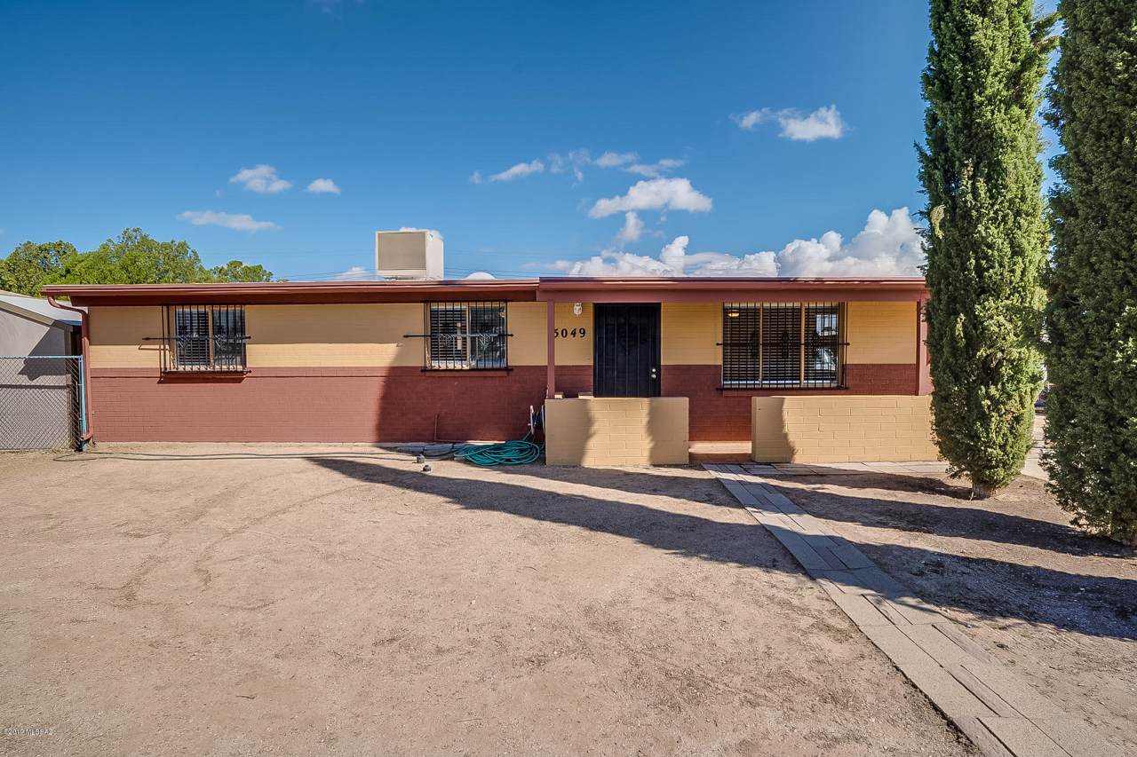 5049 28th Street - Photo 1