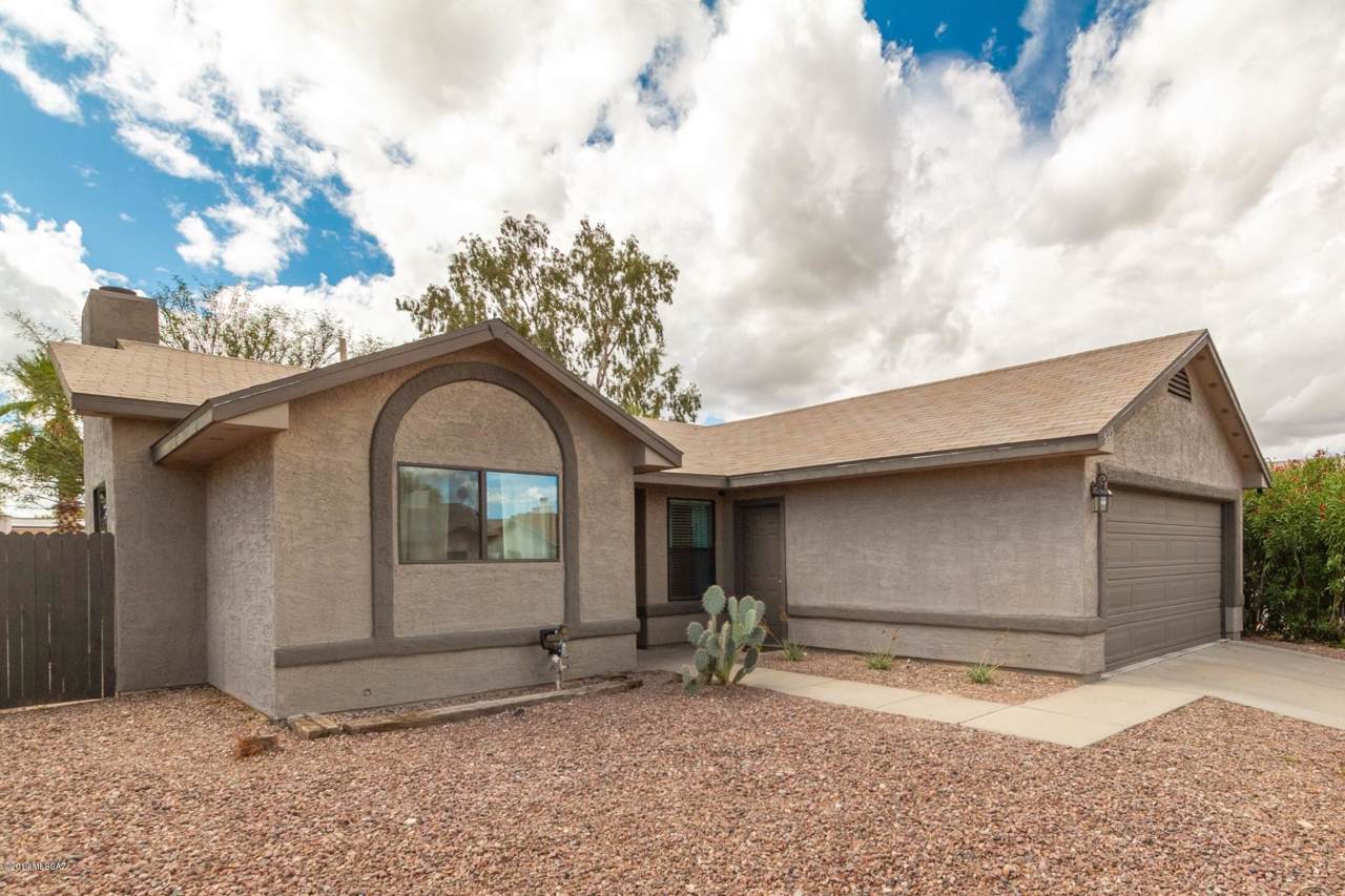 5125 Malachite Place - Photo 1
