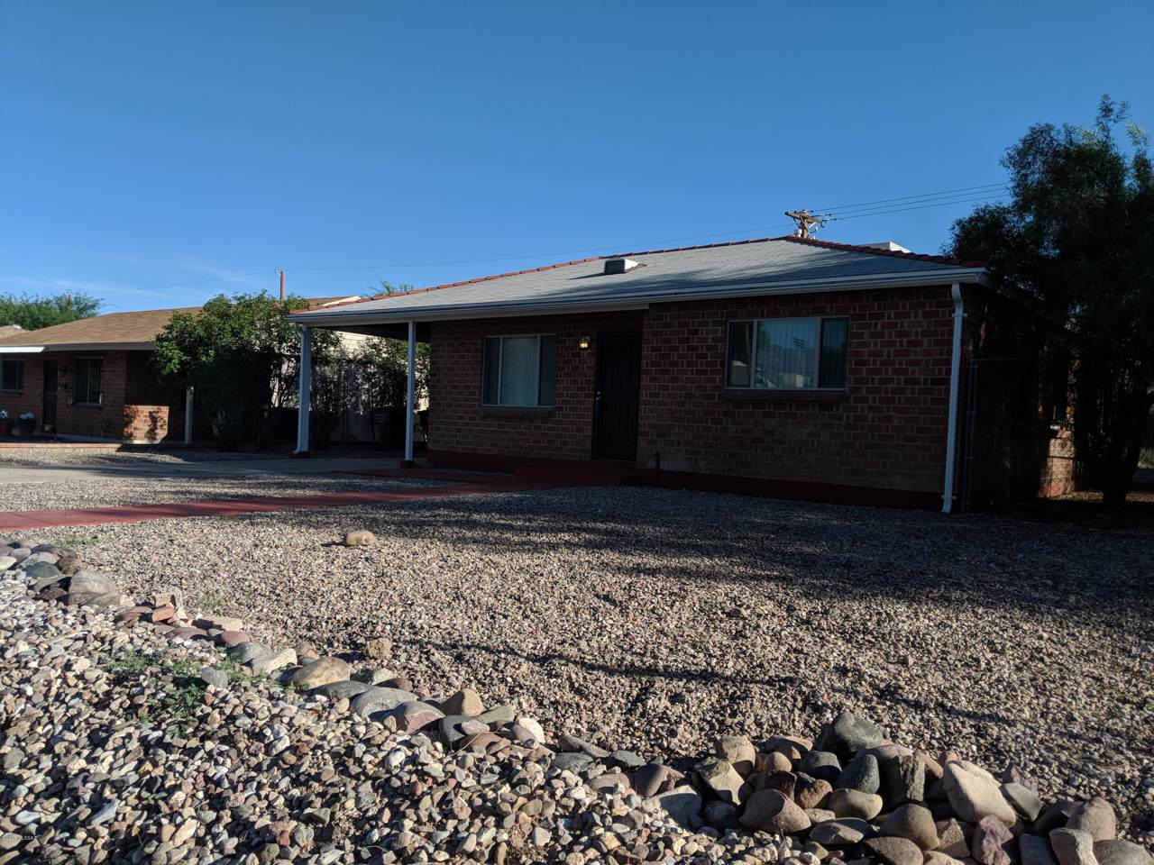4702 9Th Street - Photo 1