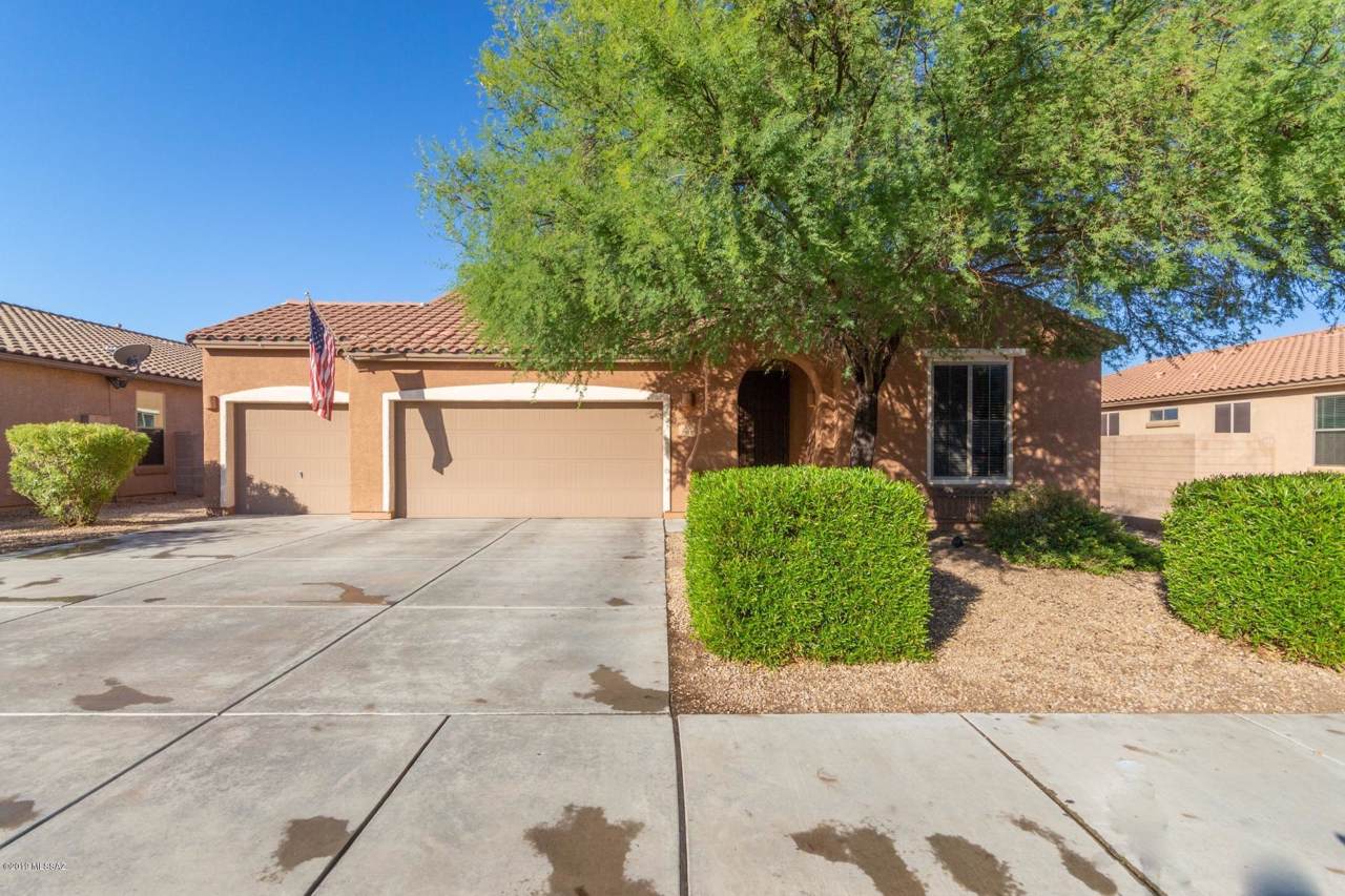 8323 Willow View Drive - Photo 1