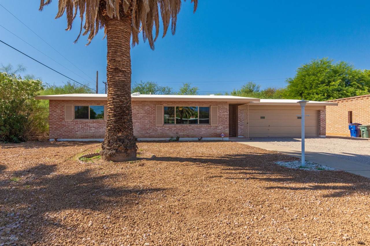 2271 Rainbow Vista Drive - Photo 1