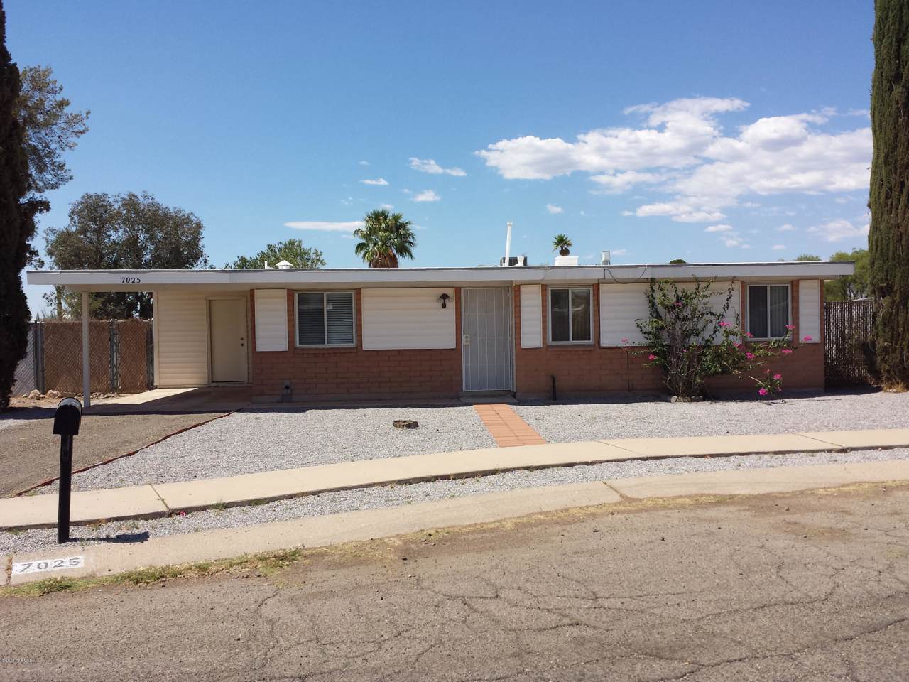 7025 Mary Drive - Photo 1