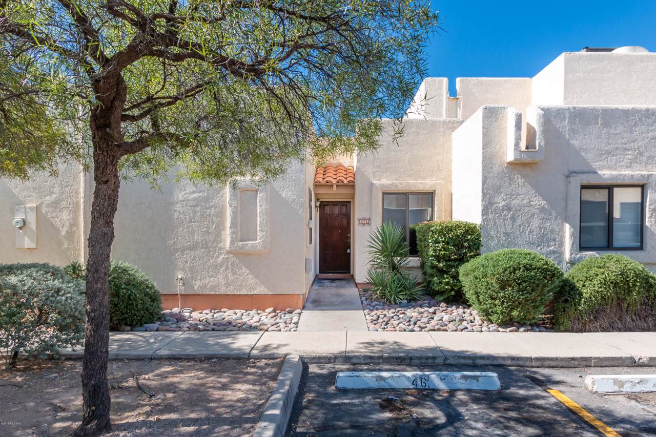 2447 Ironwood Ridge Drive - Photo 1