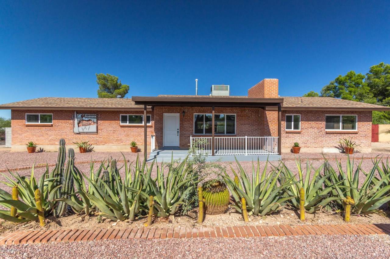 1951 Waverly Street - Photo 1