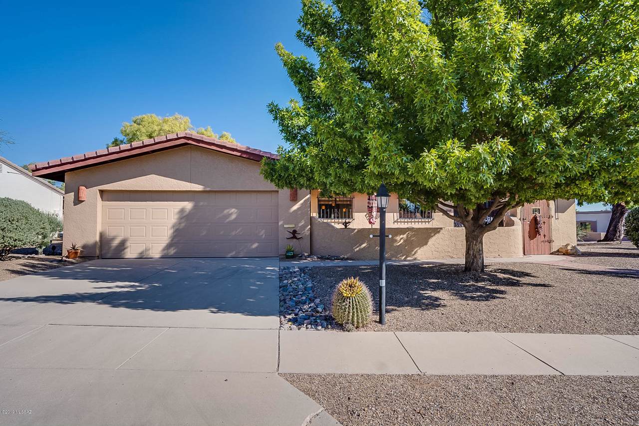 351 Paseo Churea - Photo 1