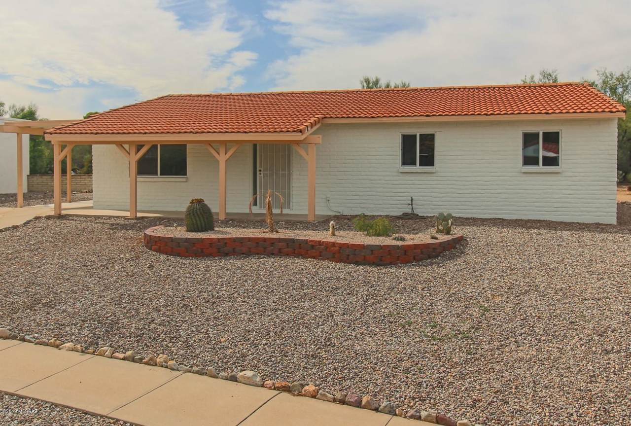 982 La Higuera - Photo 1