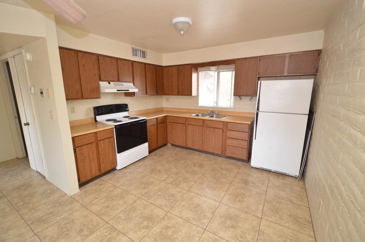 1410 2nd Avenue - Photo 1
