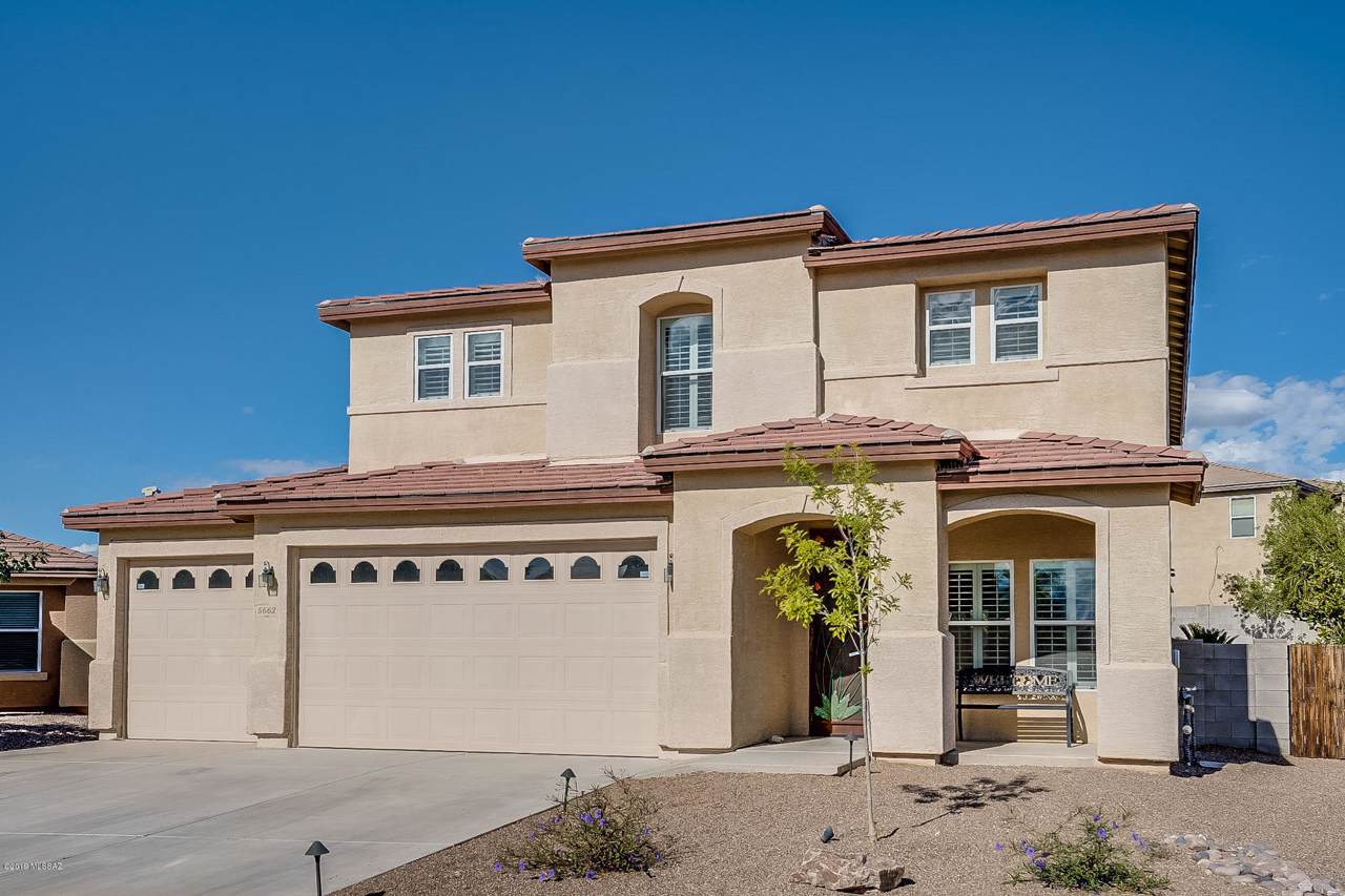 5662 Copperhead Drive - Photo 1