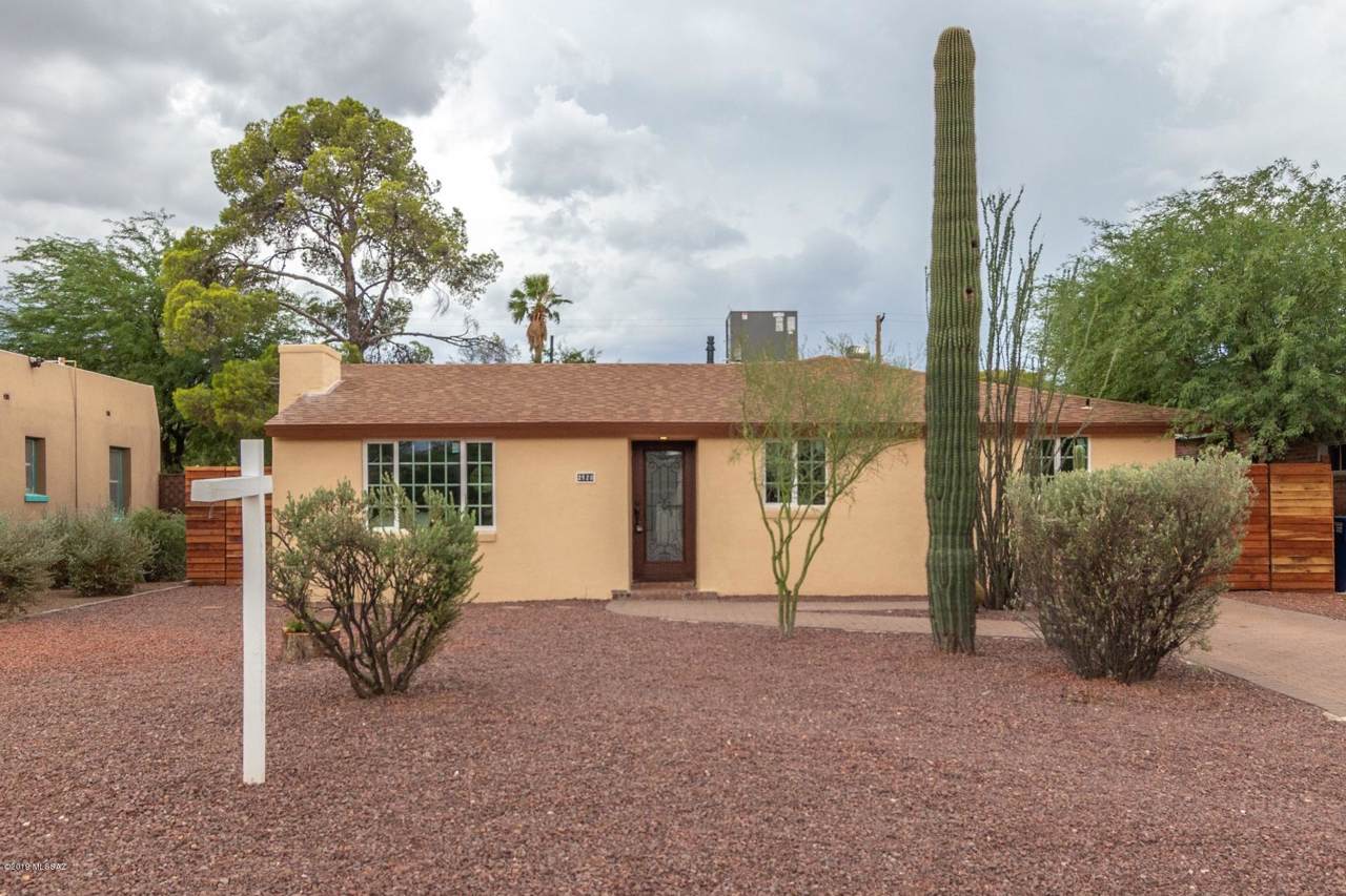 2820 Adams Street - Photo 1