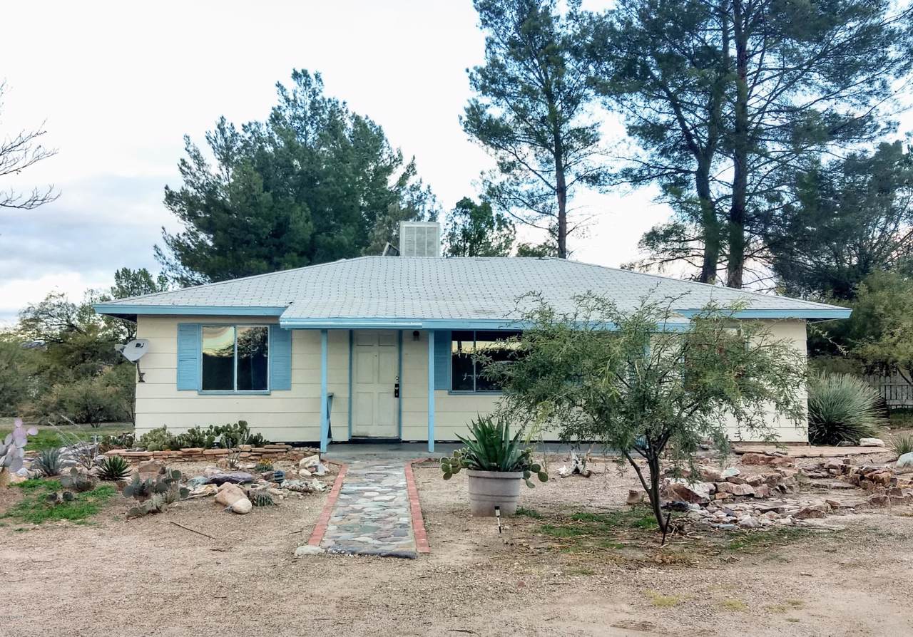 1428 Cemetery Road - Photo 1