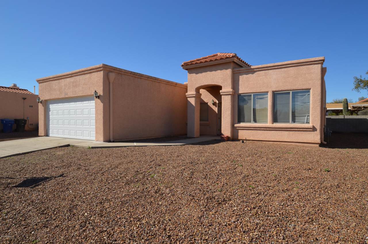 5516 Wembly Road - Photo 1