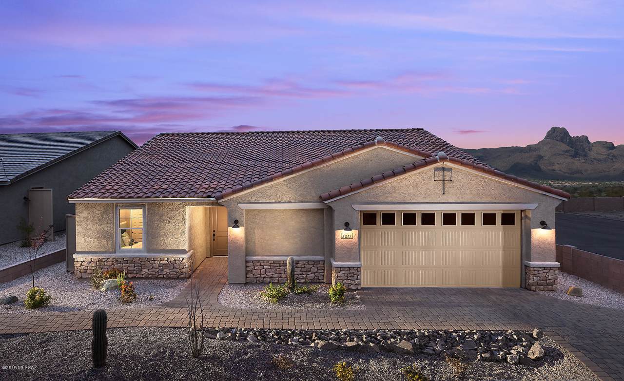 5849 Indian Shadow Drive - Photo 1