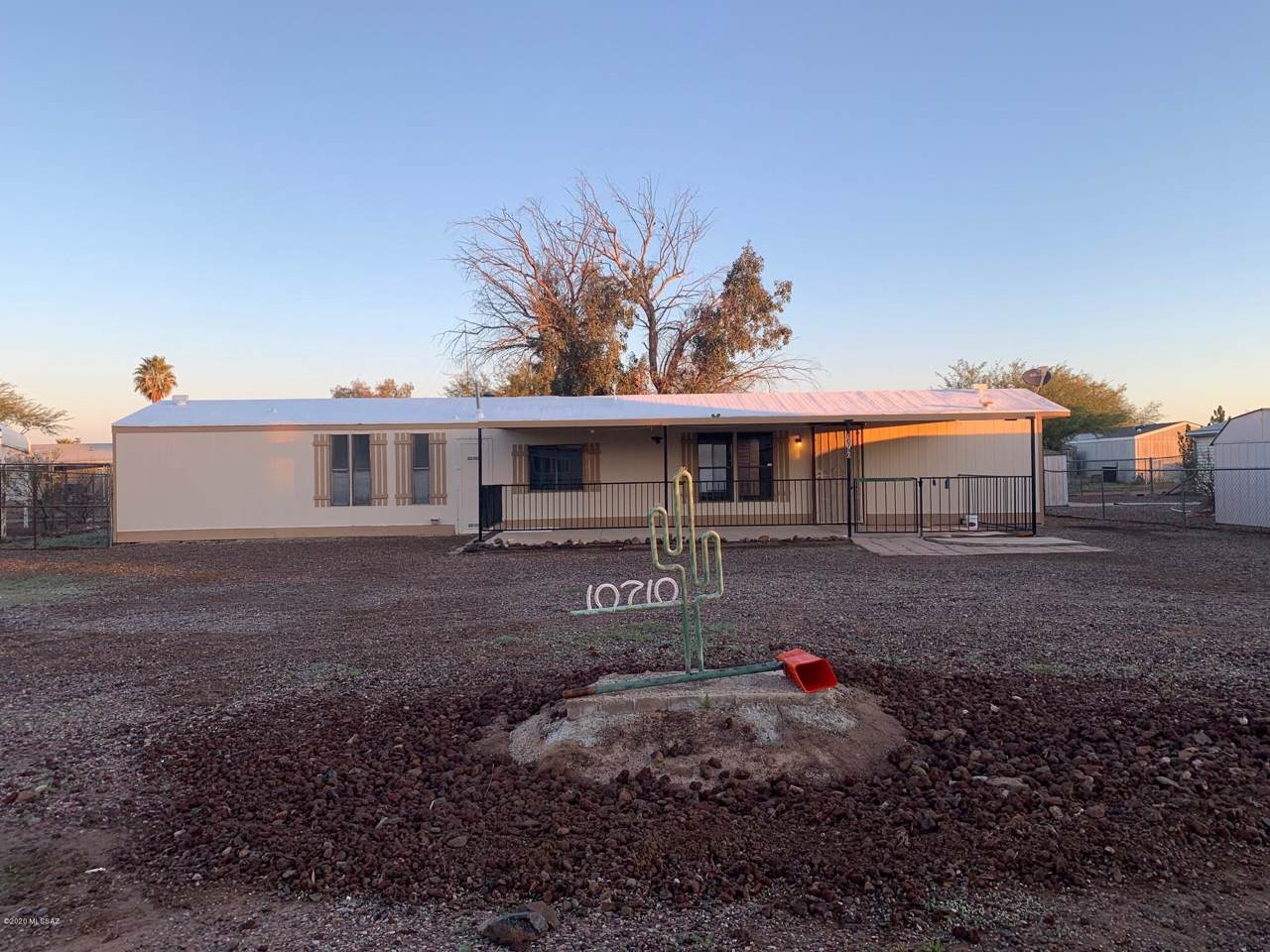 10710 Lettuce Lane - Photo 1
