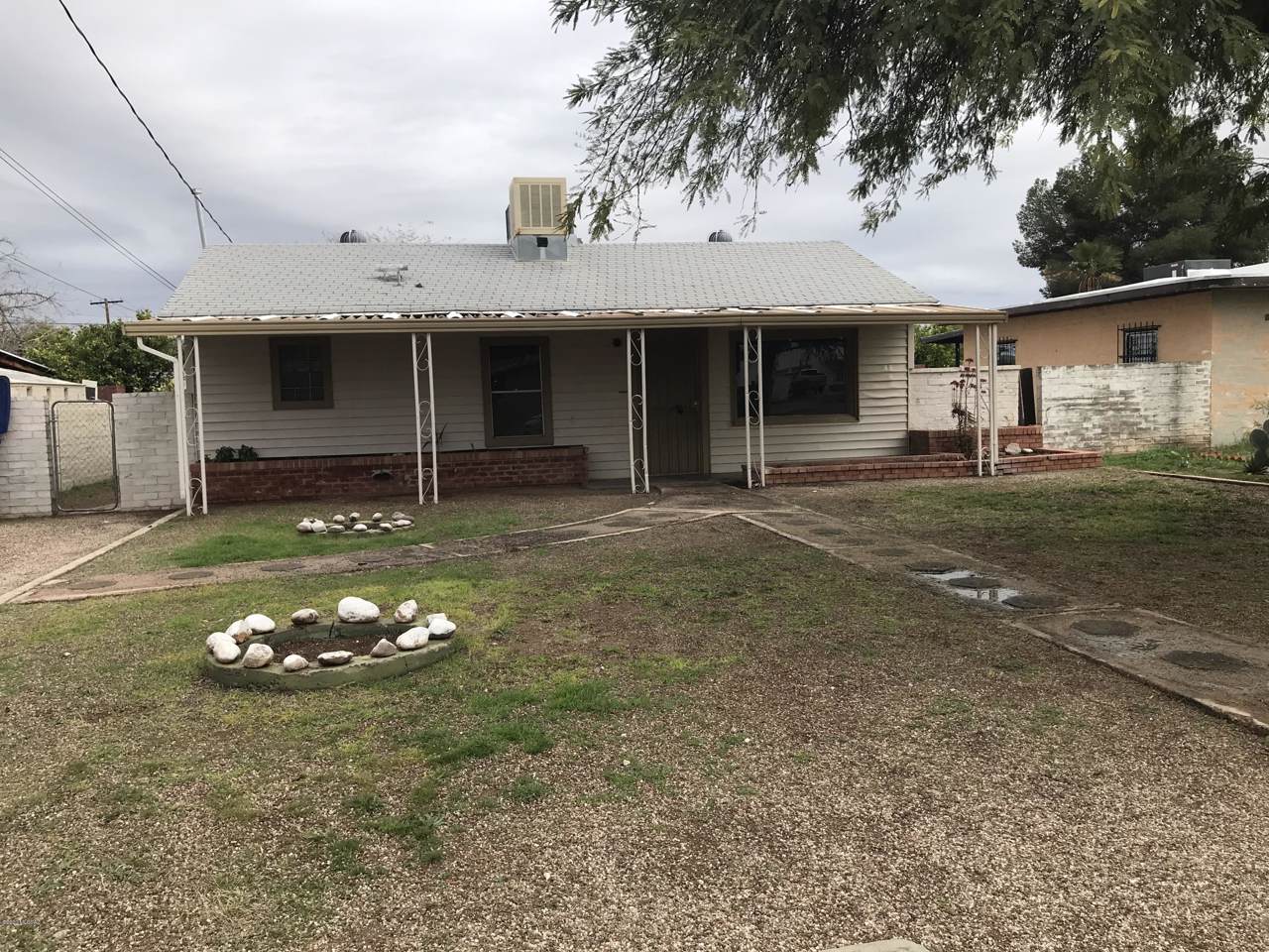 826 Belvedere Avenue - Photo 1