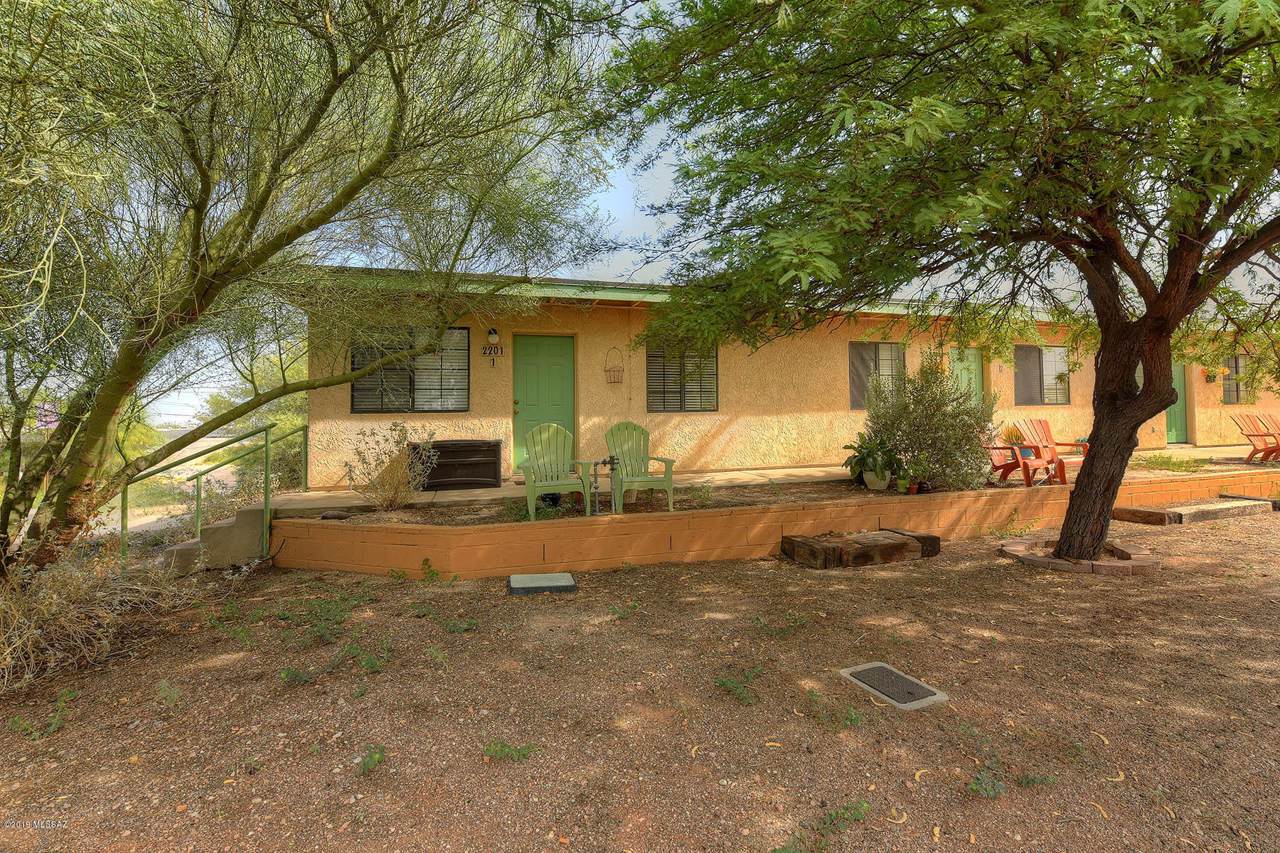 2211 15Th Street - Photo 1