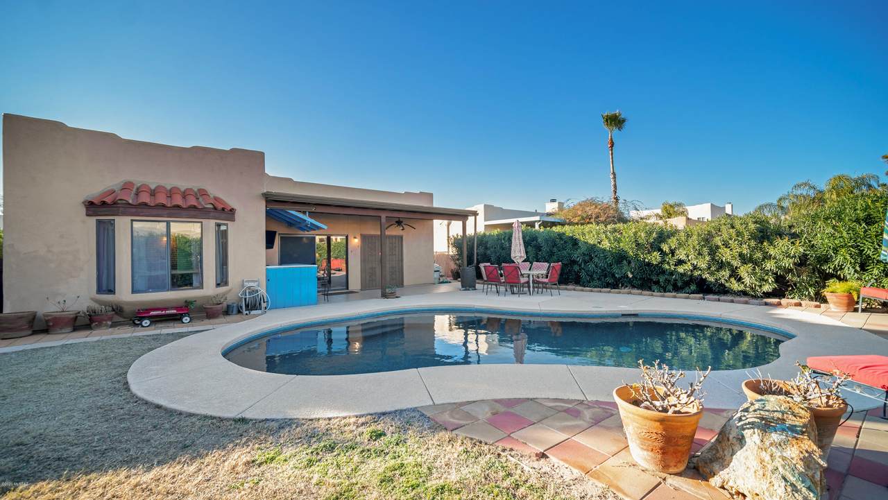 9210 Jessy Lane - Photo 1
