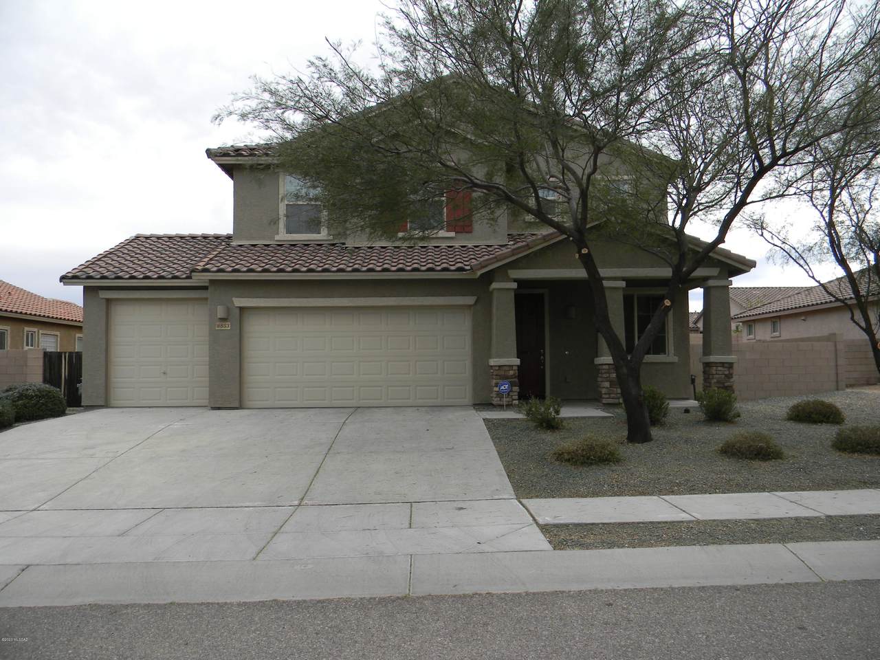 6853 Seahawk Way - Photo 1