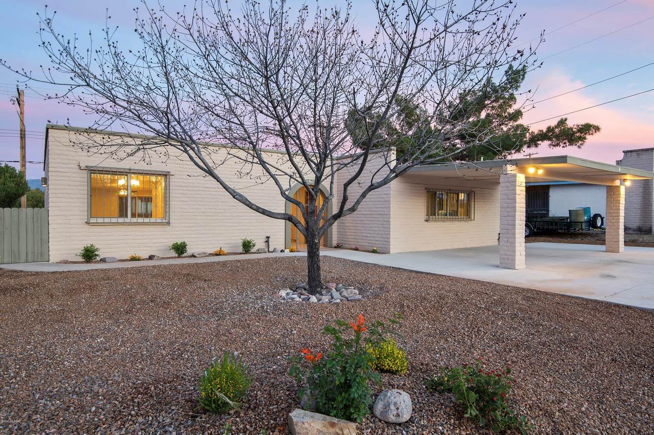 2225 Ave Guillermo - Photo 1