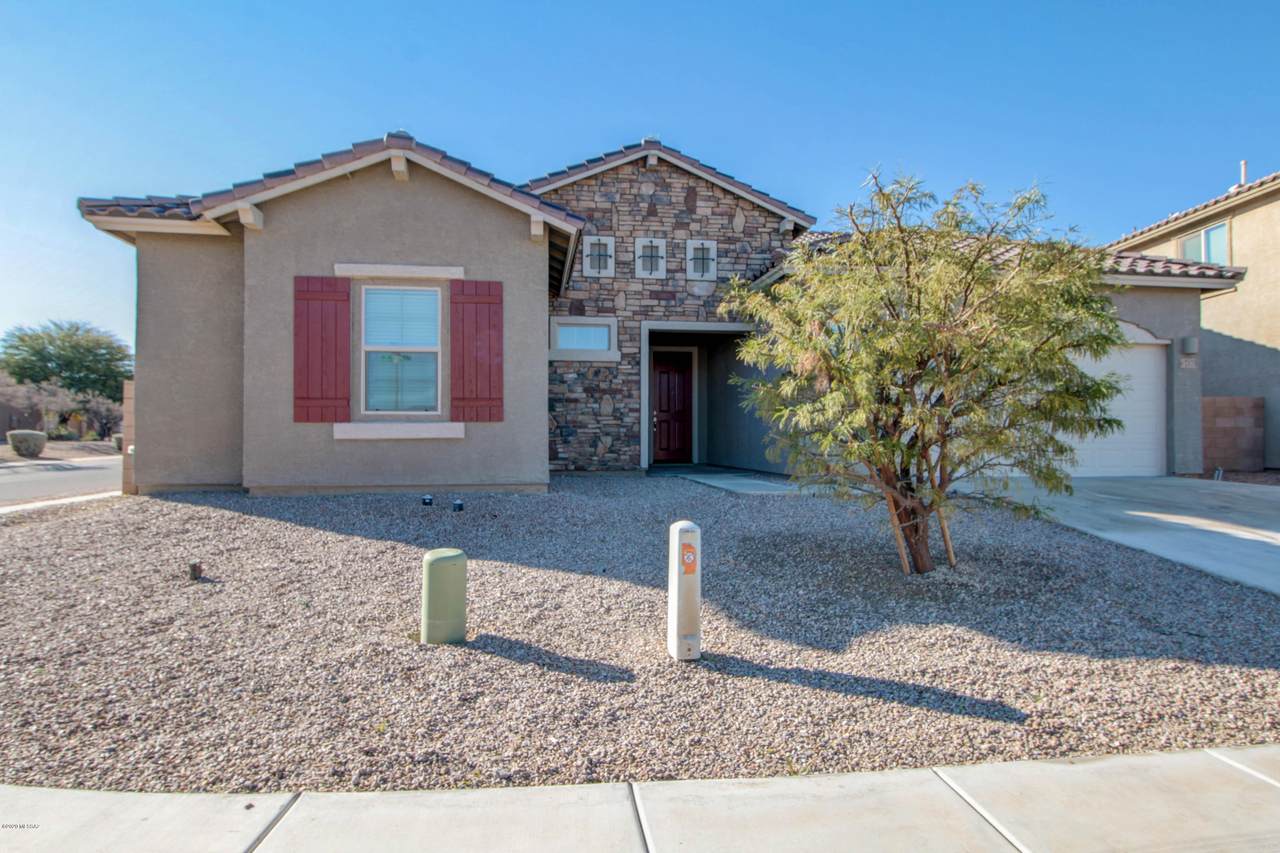 7175 Dupont Way - Photo 1