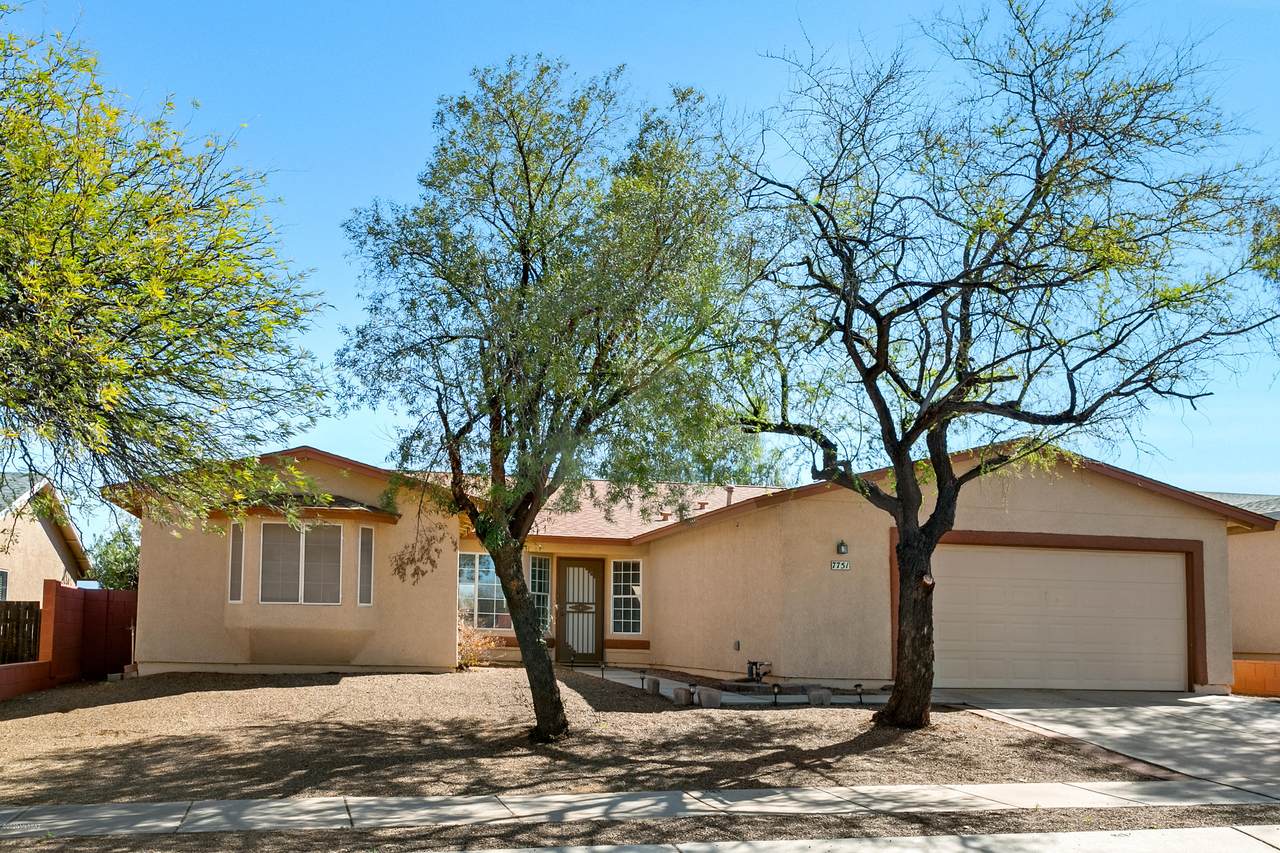 7751 Solomon Avenue - Photo 1