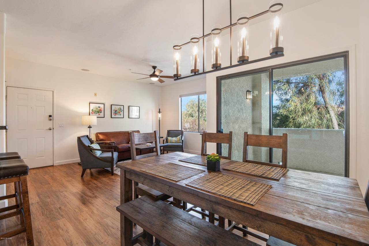 2550 River Road - Photo 1