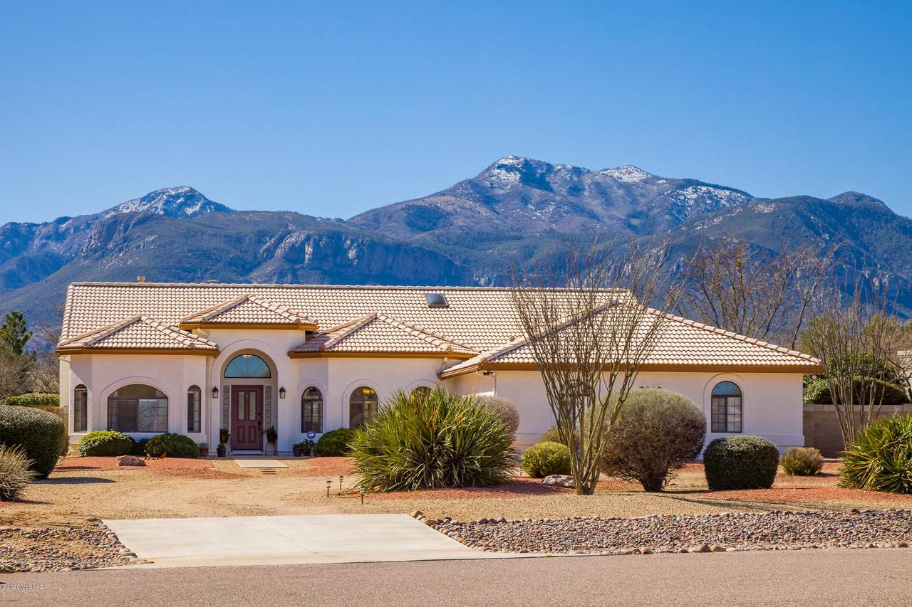 3050 Atsina Drive - Photo 1