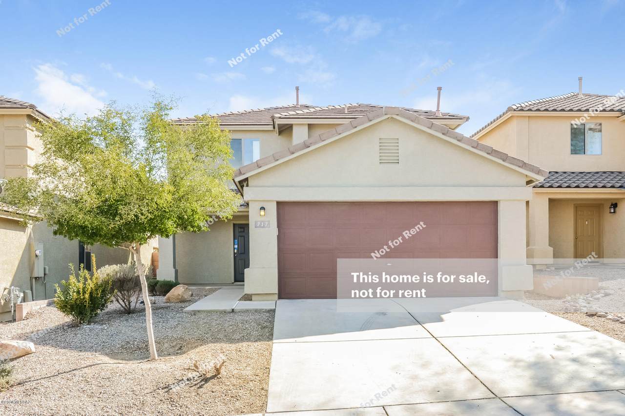 717 Flaming Arrow Drive - Photo 1