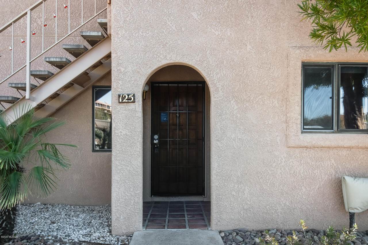 5750 Camino Esplendora - Photo 1