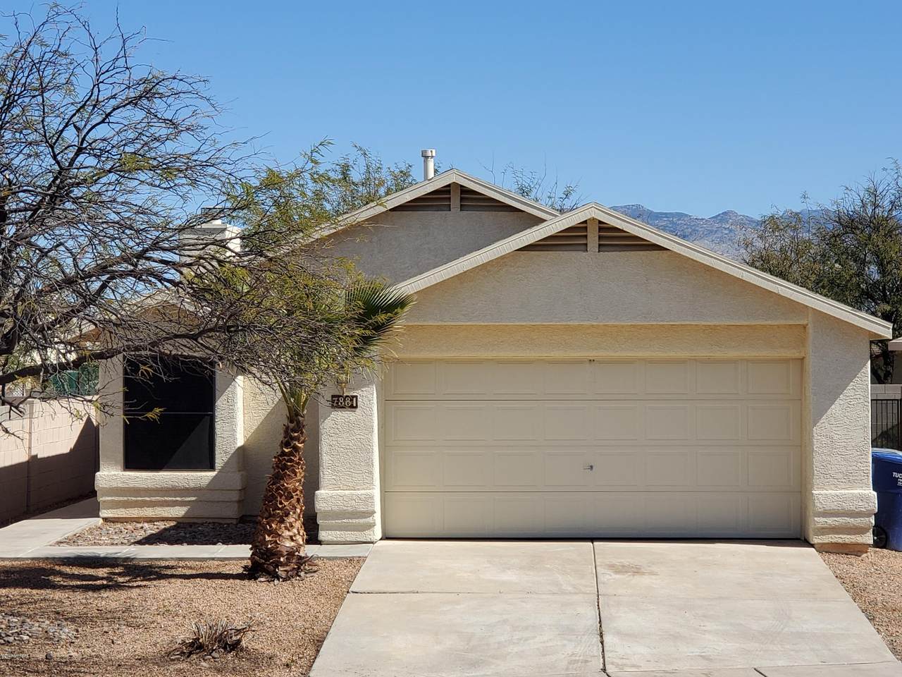 7881 Lauder Street - Photo 1