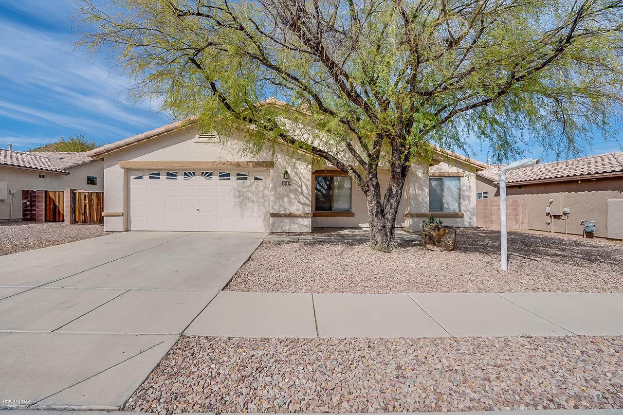 2614 Southern Star Drive - Photo 1