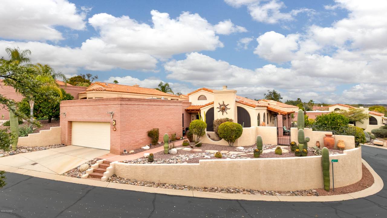 2582 Tommy Armour Drive - Photo 1