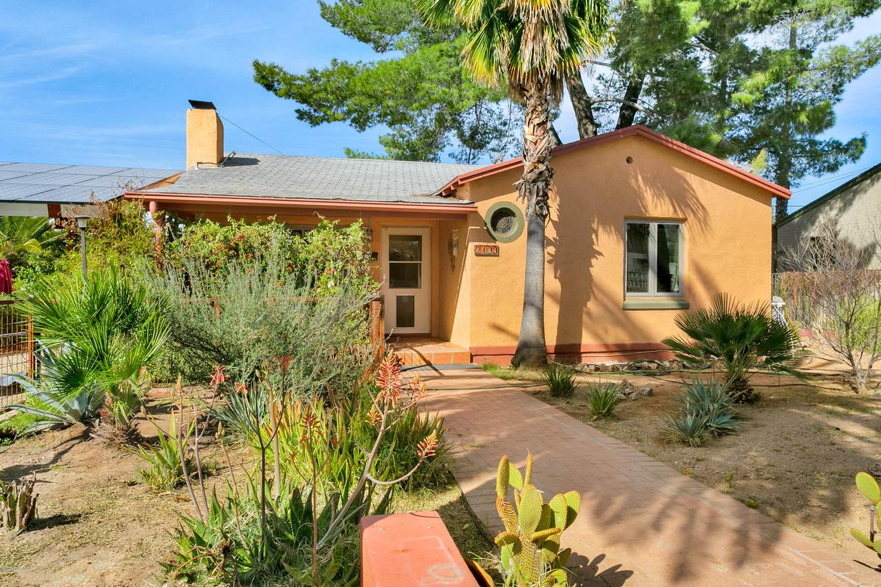 2109 Spring Street - Photo 1