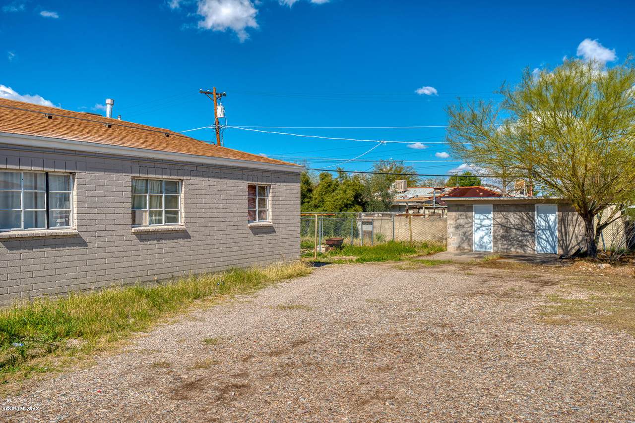 2309 Monterey Vista - Photo 1
