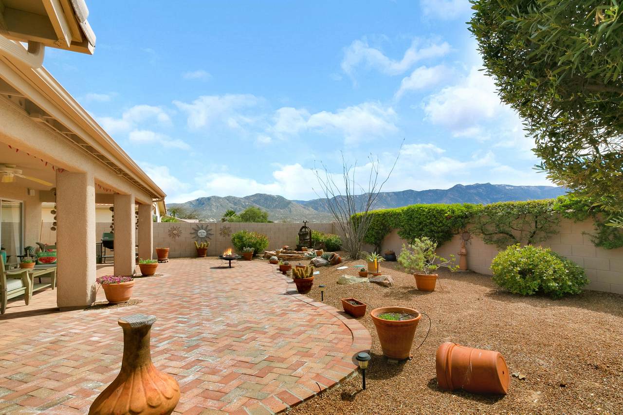 63615 Whispering Tree Lane - Photo 1