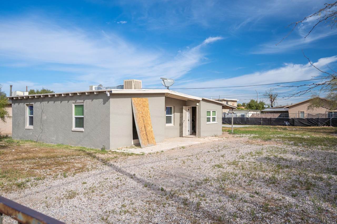 802 Utah Street - Photo 1