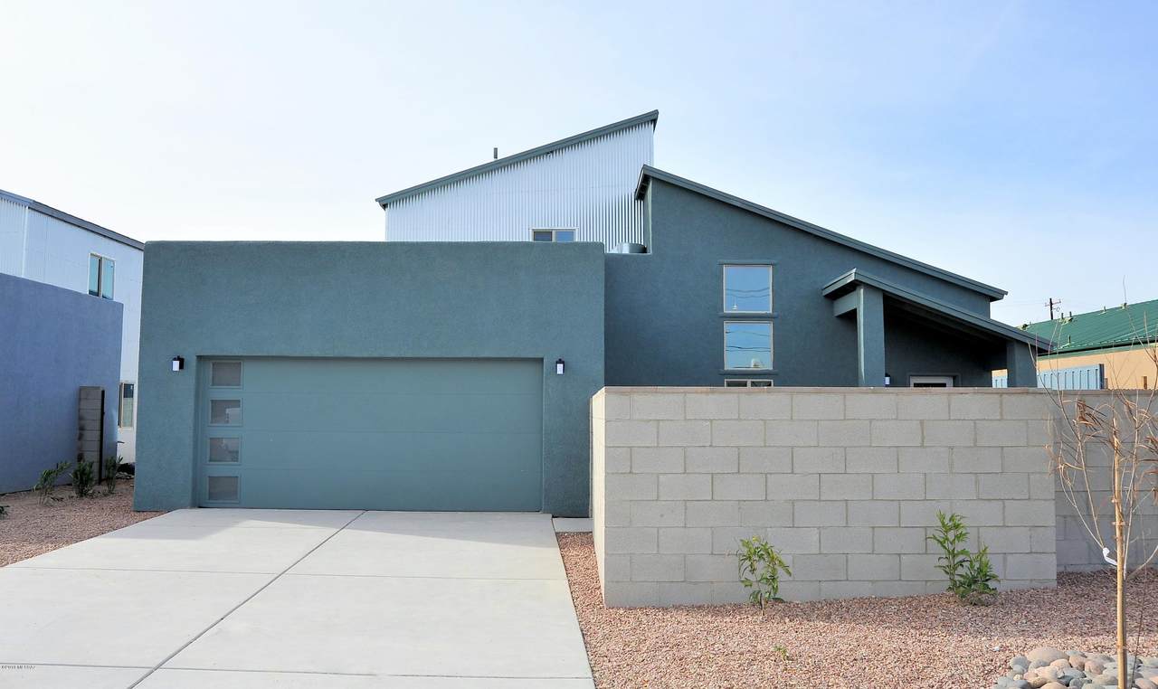 840 Fremont Avenue - Photo 1