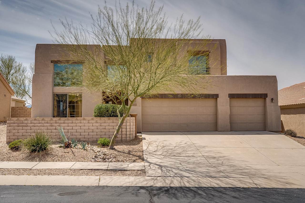 13810 Red Hawk Sky Trail - Photo 1