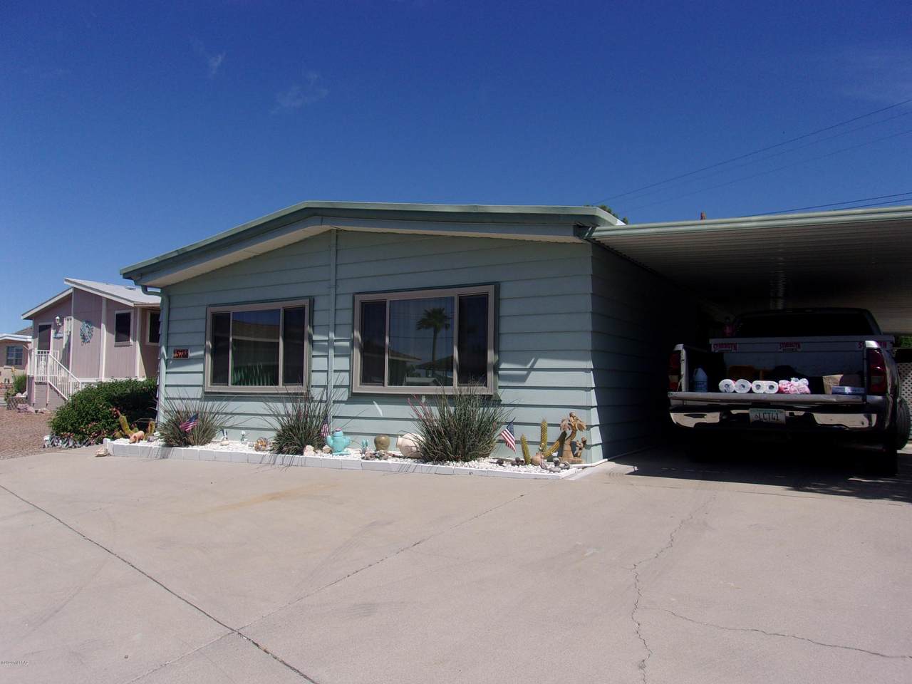 5788 Rocking Cir Street - Photo 1 5788 Rocking Cir Street - Photo 1