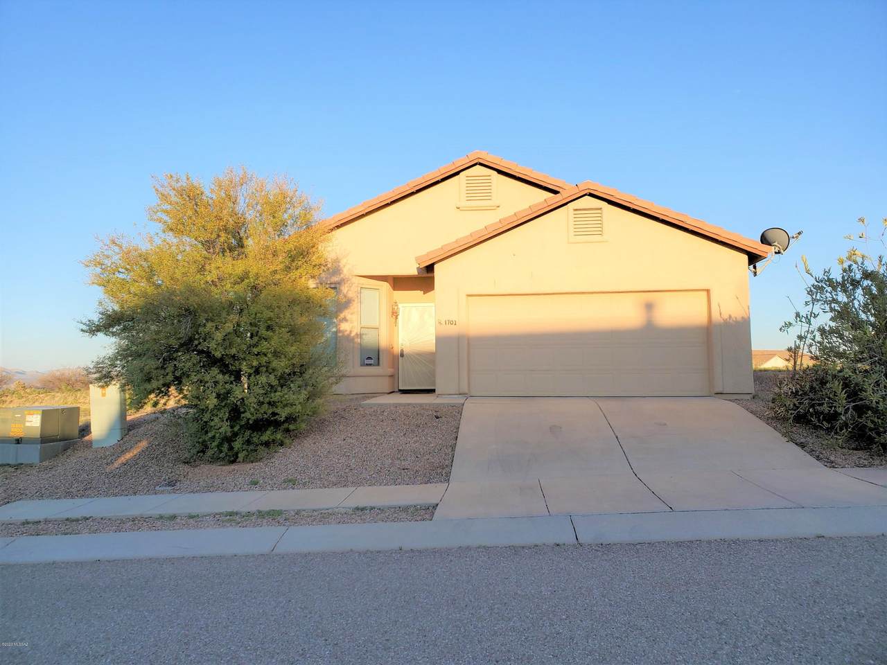 1702 Tenen Pass Drive - Photo 1 1702 Tenen Pass Drive - Photo 1