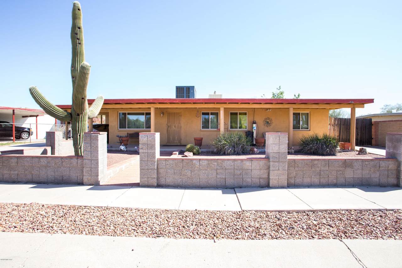 7662 Persimmon Drive - Photo 1 7662 Persimmon Drive - Photo 1