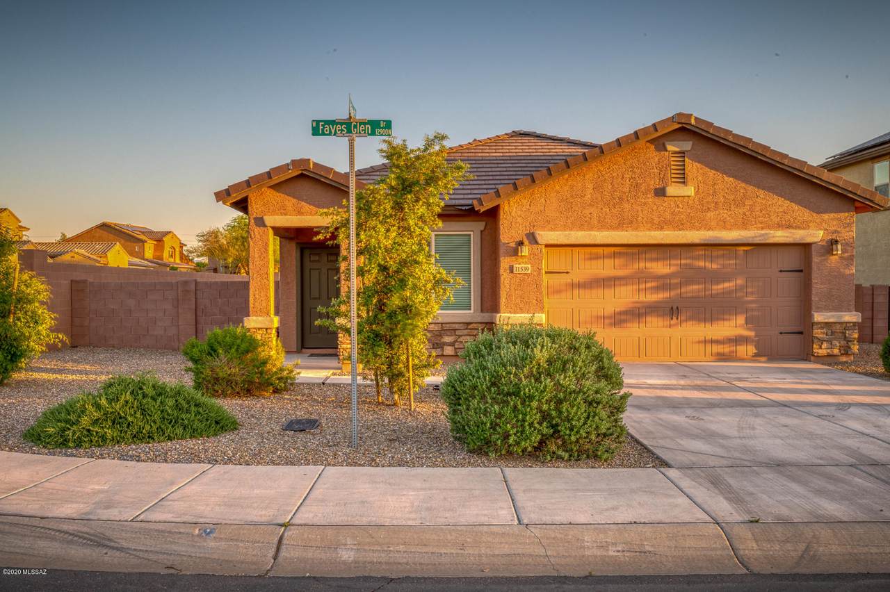 11539 Fayes Glen Drive - Photo 1 11539 Fayes Glen Drive - Photo 1