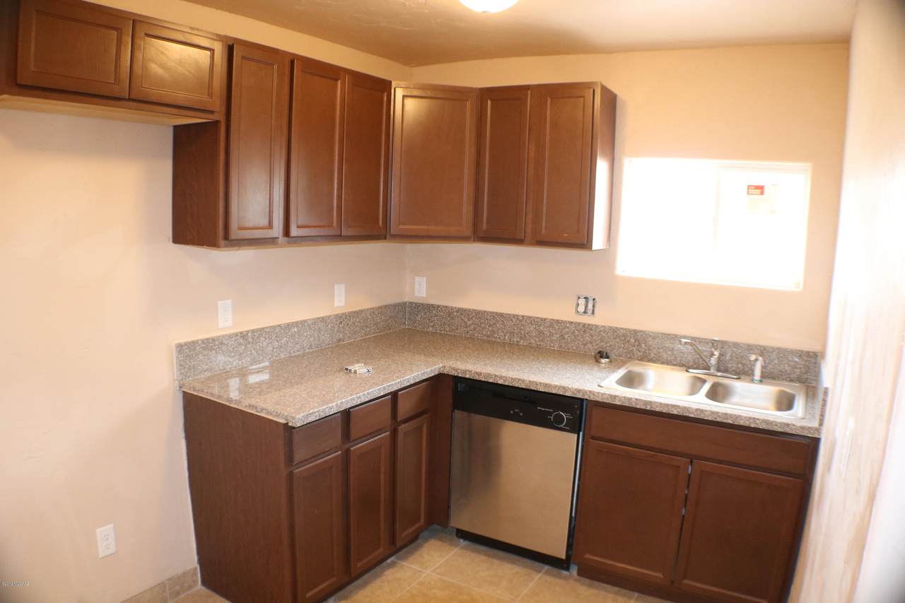 238 33Rd Street - Photo 1 238 33Rd Street - Photo 1